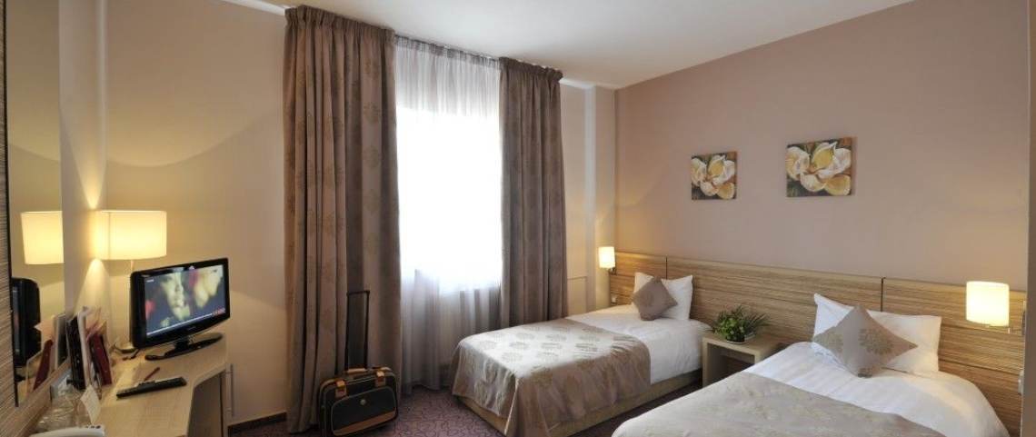 Rin Central Hotel Bukarest Exterior foto